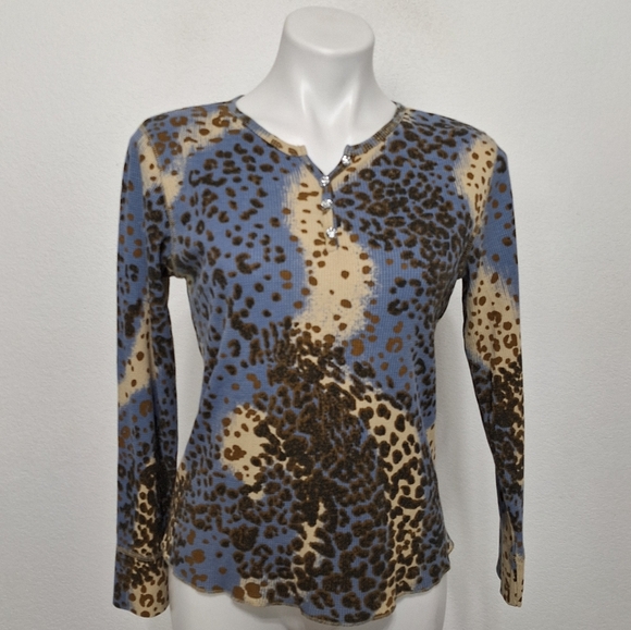 Onque Casuals Blue Brown Animal Print Gorpcore Waffle Knit Thermal Top Size S - Picture 1 of 13